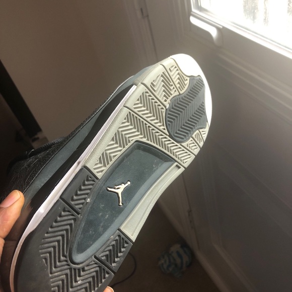 Air jordan Nike boys shoe - Picture 3 of 6